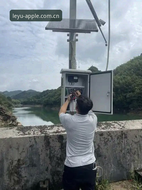 乐鱼体育平台实时水位监控实操笔记：从下载到吃透盘口的完整指南